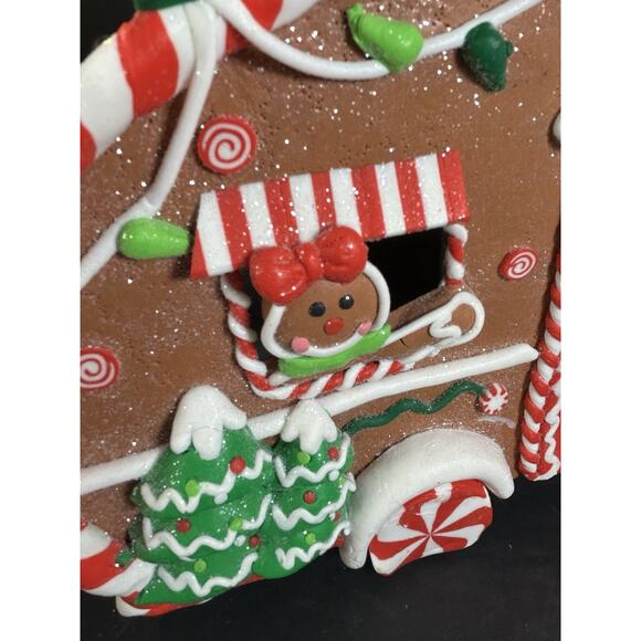 NWT Rare Retired-Dillards Trimsetter Gingerbread Camper Light Up LED 12.5. X 10 - Picture 4 of 10